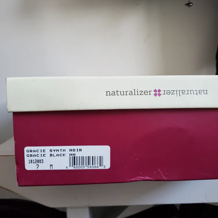 Women's Naturalizer Black Fashion Boot image indicator(10)