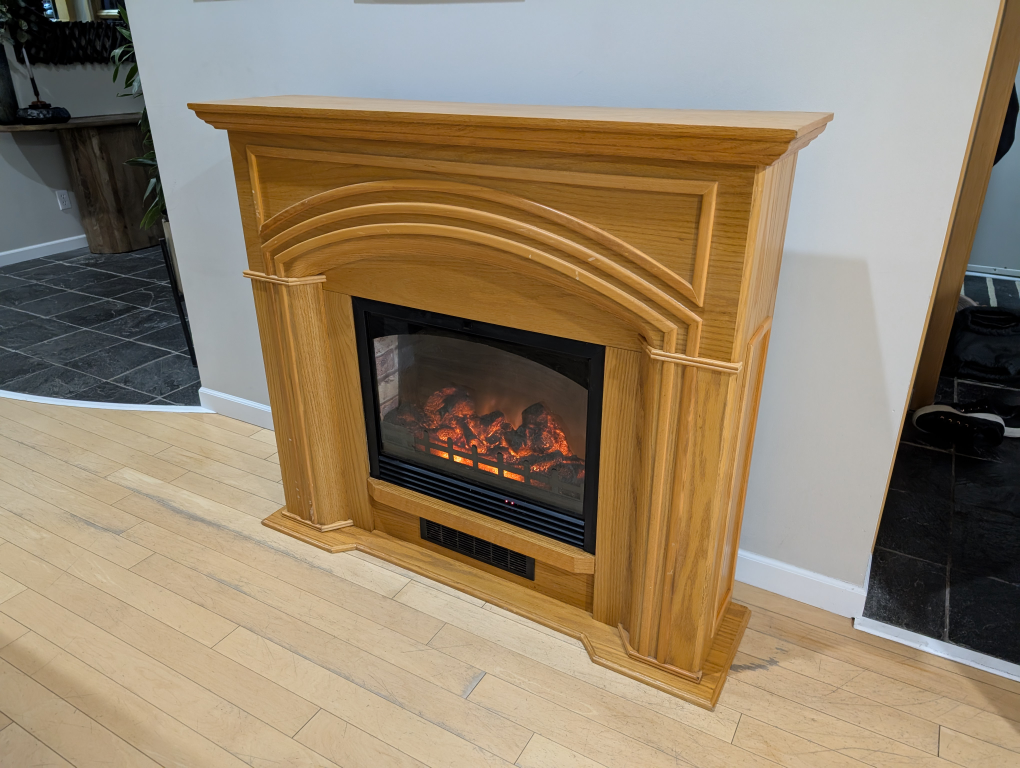 Electric Fireplace heater, Oak Finish - photo 2