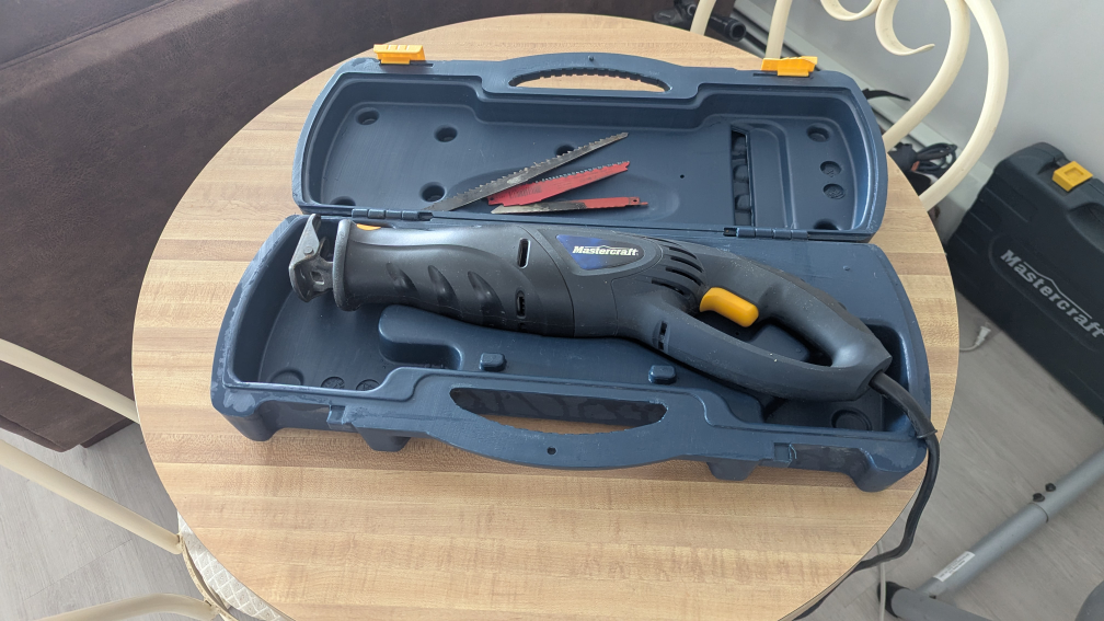 Mastercraft Reciprocating Saw with Case