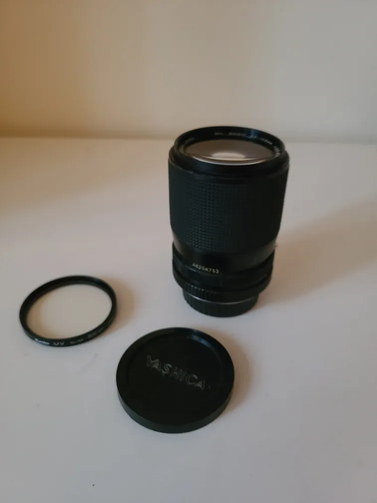 Yashica ML Zoom 35-105mm f/3.5-4.5 Lens -  w/ Caps & Filter image indicator(2)