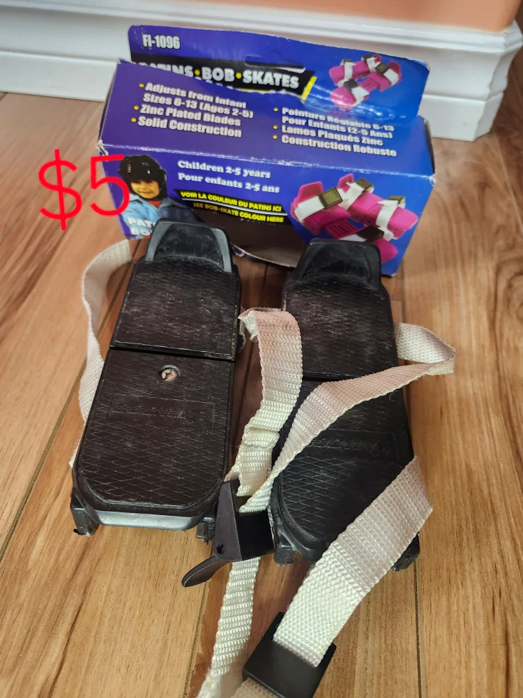 Baby Carrier, Kids Skates, Snowsuit, Puzzles & Piano Mat image indicator(3)