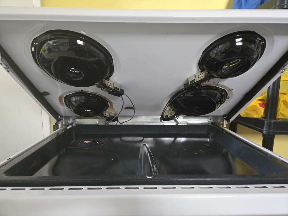 *Still available*  Electric Range 30" - photo 2