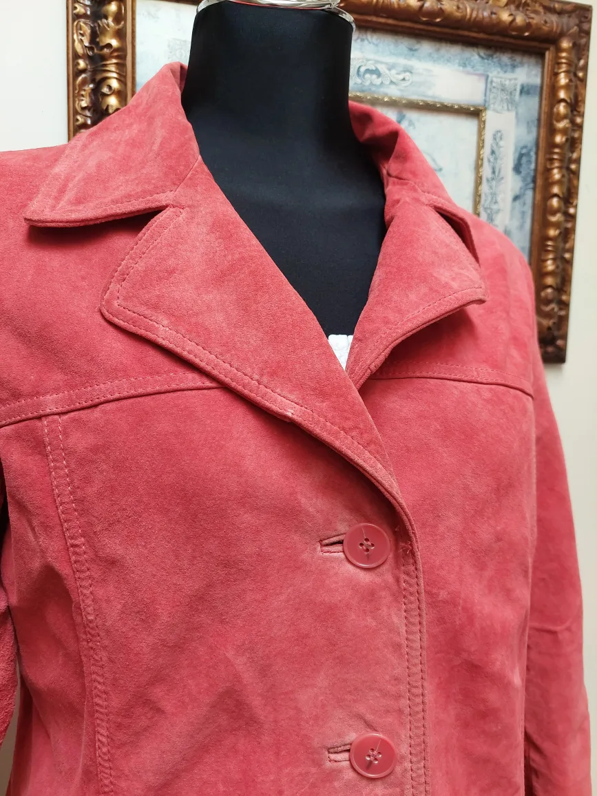 Danier Women's Coral Suede Jacket, Size M/M image indicator(2)