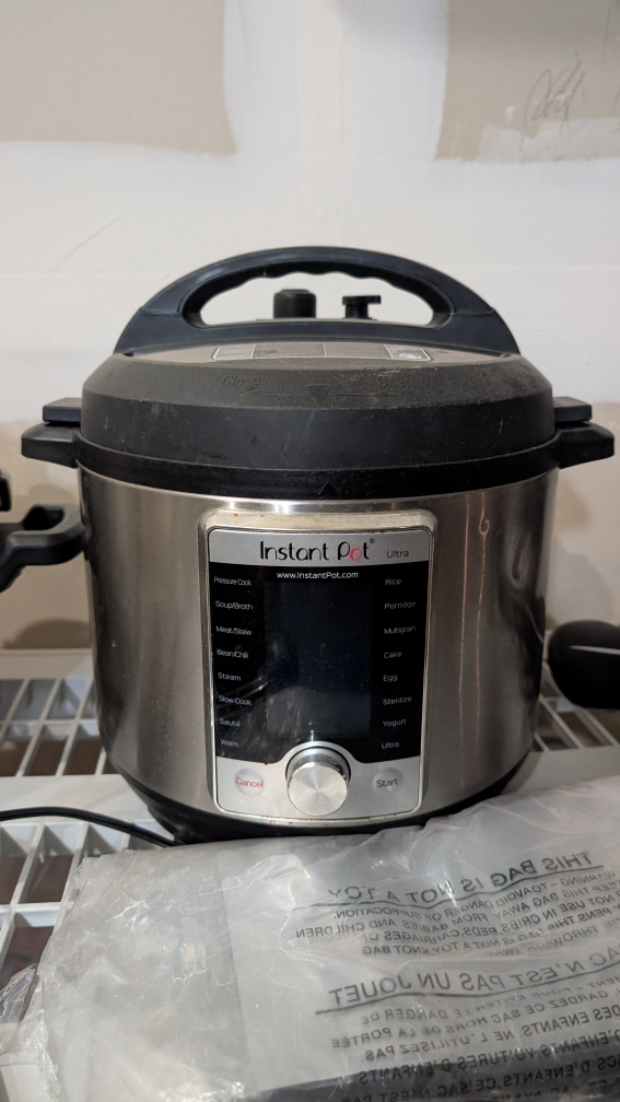 Instant Pot Ultra Electric Pressure Cooker