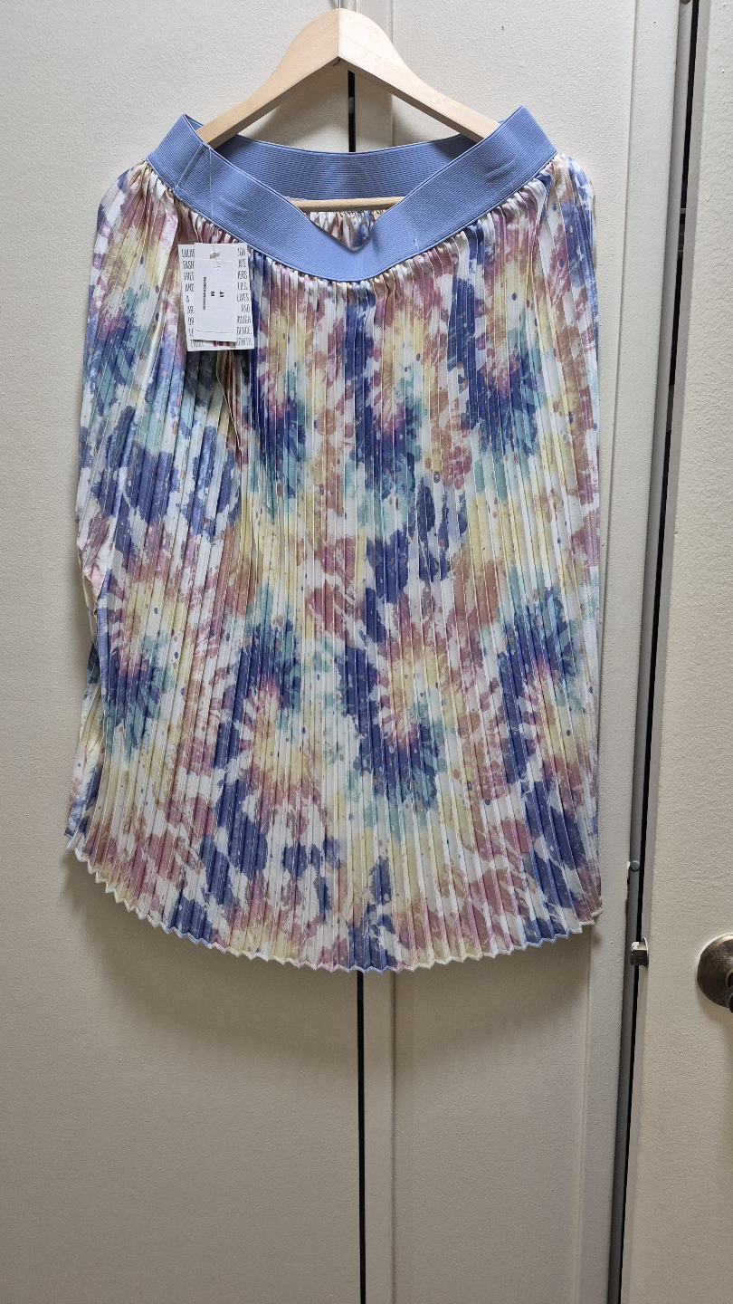 Tie-Dye Pleated Mini Skirt