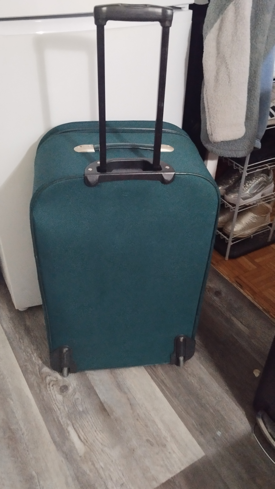 P&B Teal Rolling Suitcase - photo 3