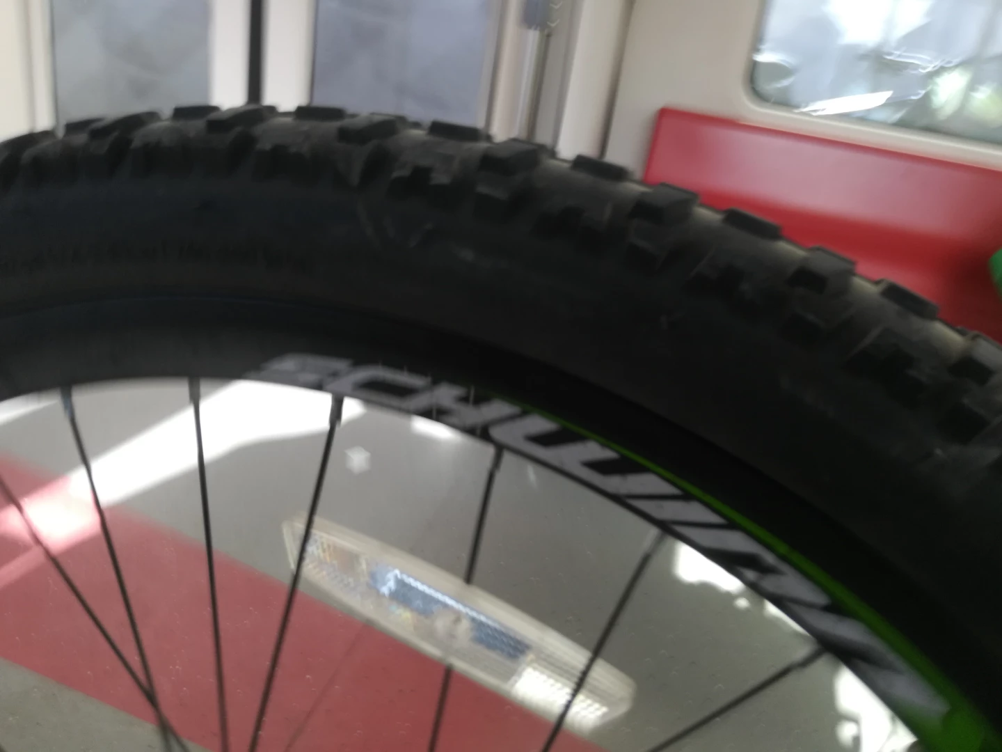 Schwinn mountain bike 29inch fat boy tires - photo 4