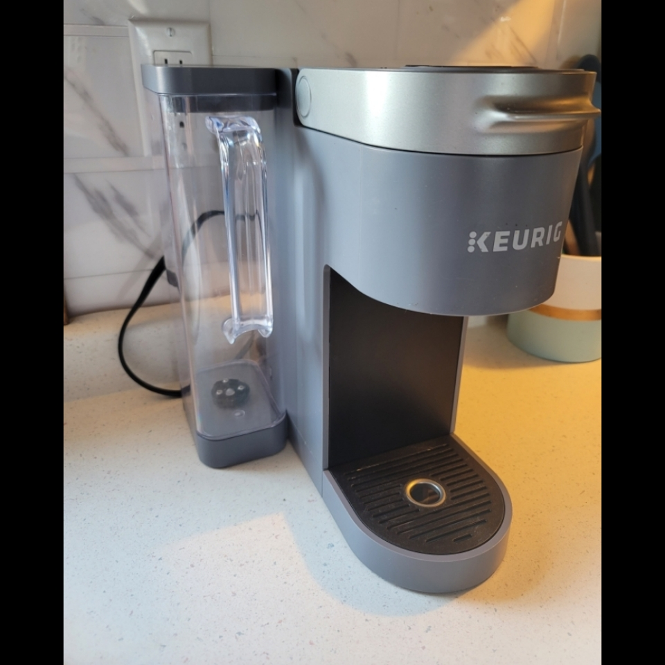 Keurig K-Supreme Single Serve K-Cup Pod Coffee Maker