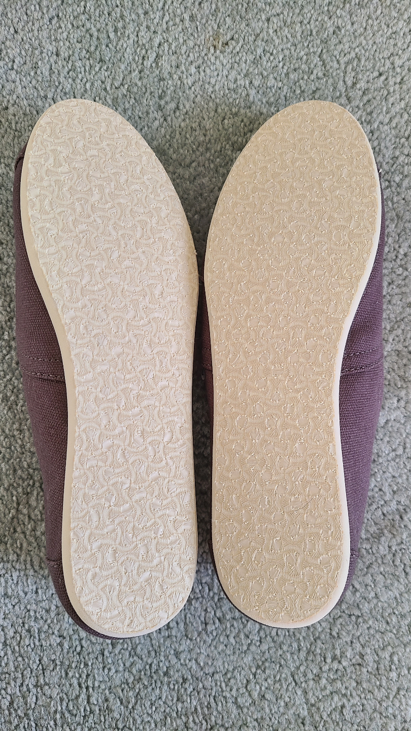 TOMS Women's Classic Slip-On Shoes - Size W6 - Dark Purple - photo 3