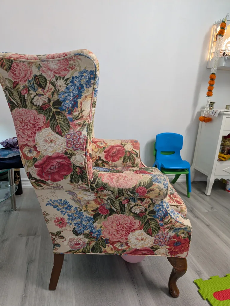 Floral Wingback Accent Chair image indicator(3)