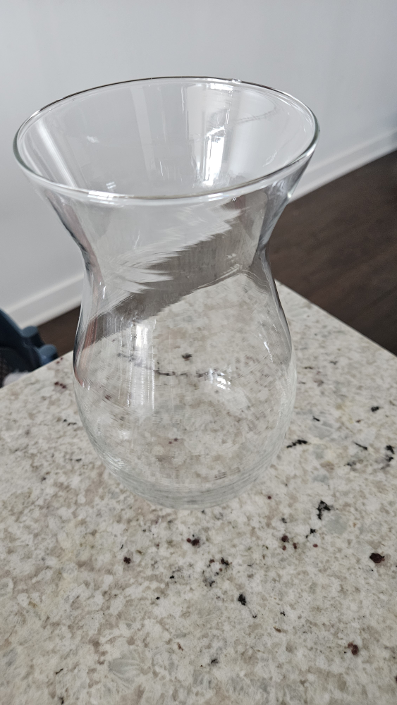 Clear Glass Vase - photo 4
