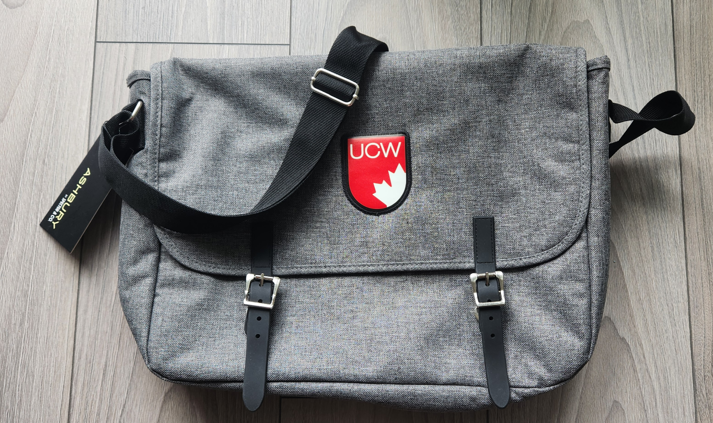 Free - New laptop bag