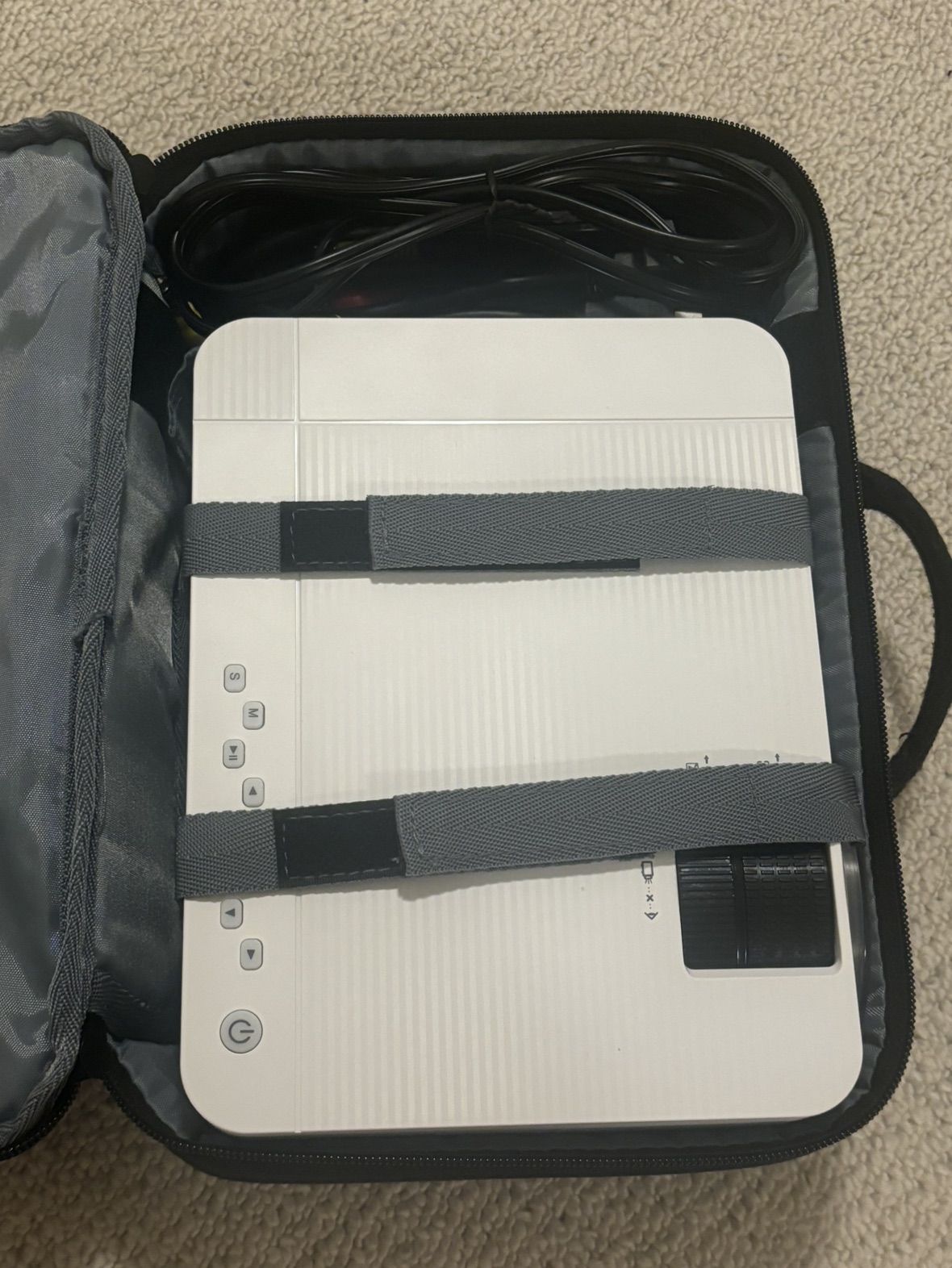 Vankyo Projector - photo 3