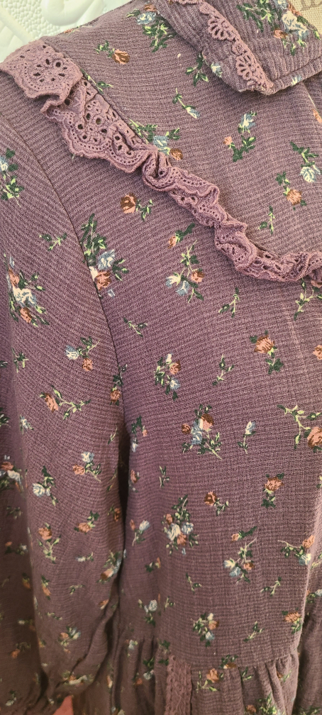Floral Button-Up Dress with Lace Detail - photo 2