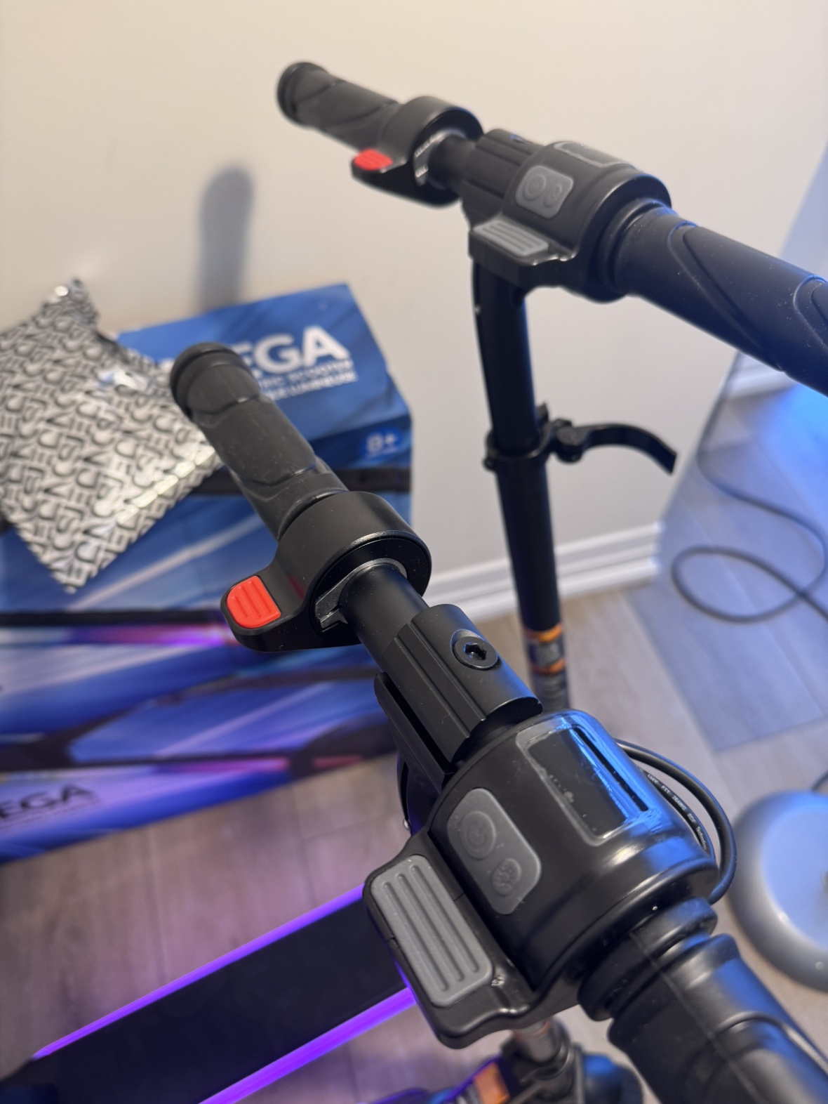 Jetson Omega Illuminated Electric Scooter - photo 4