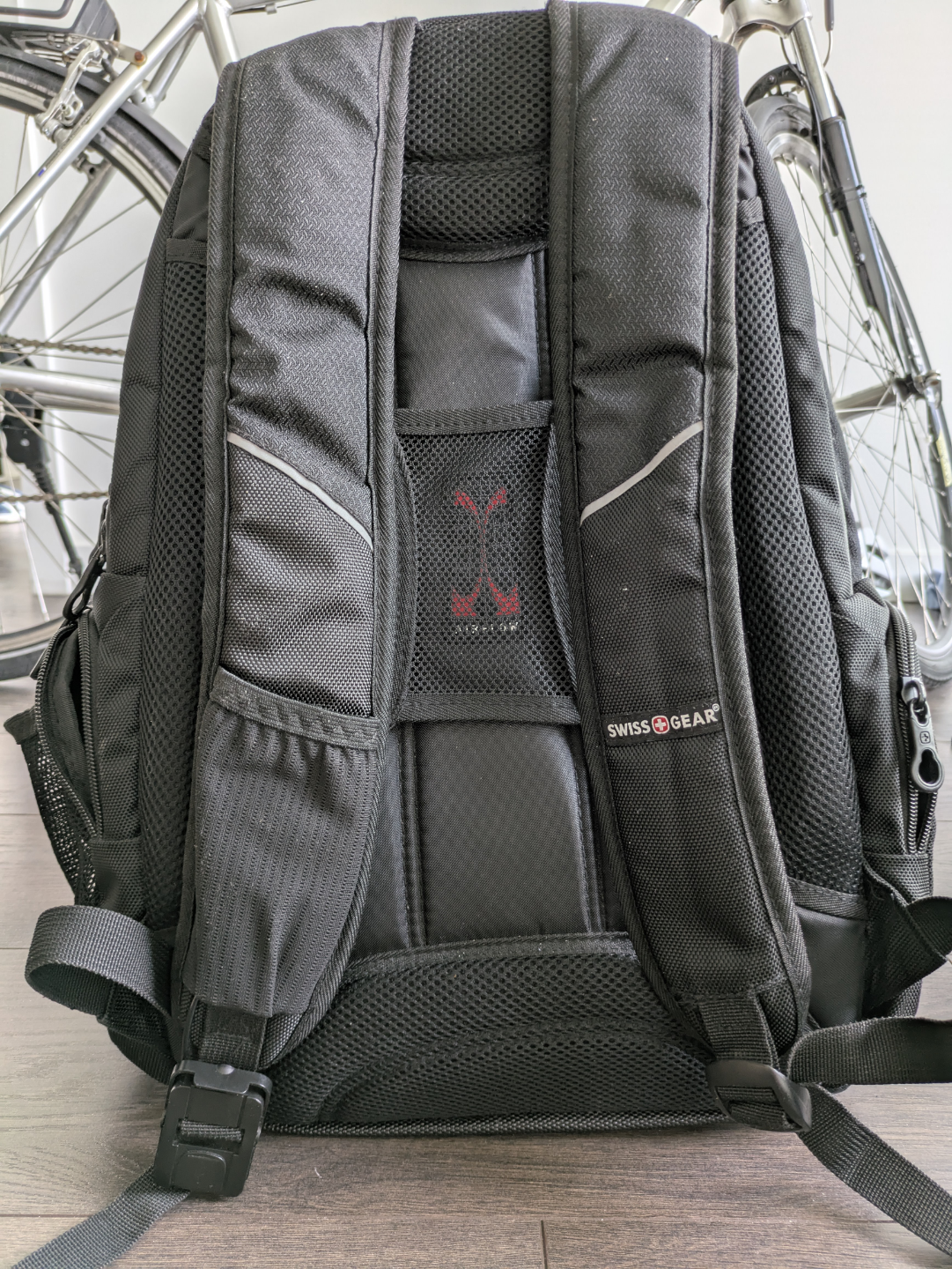 SwissGear Backpack - Black - photo 2