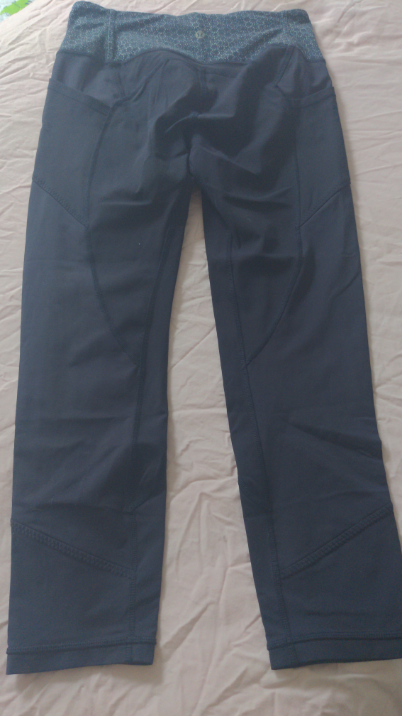 Lululemon pants, 6 or 8