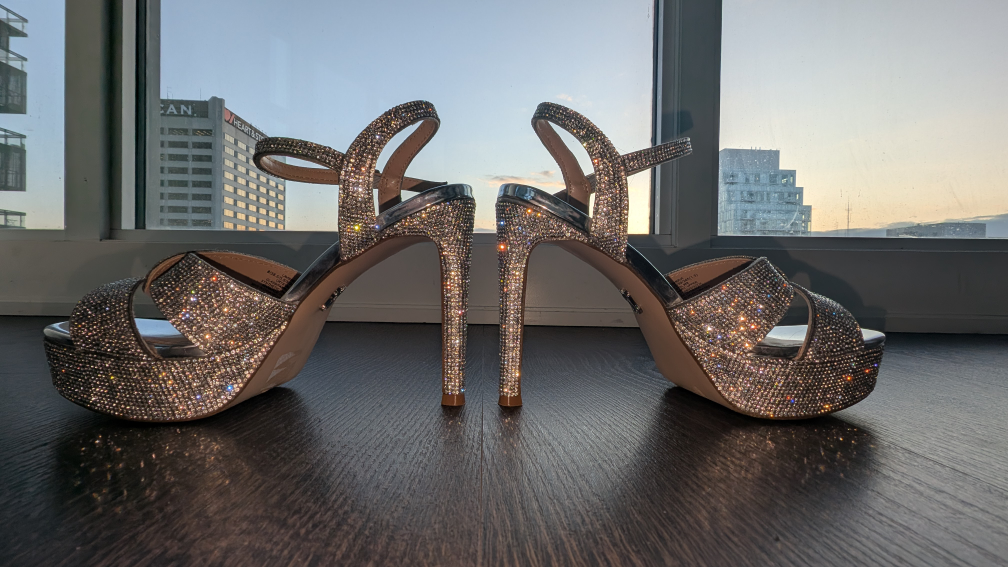 MUST GO Steve Madden Rhinestone Platform Heels - photo 2