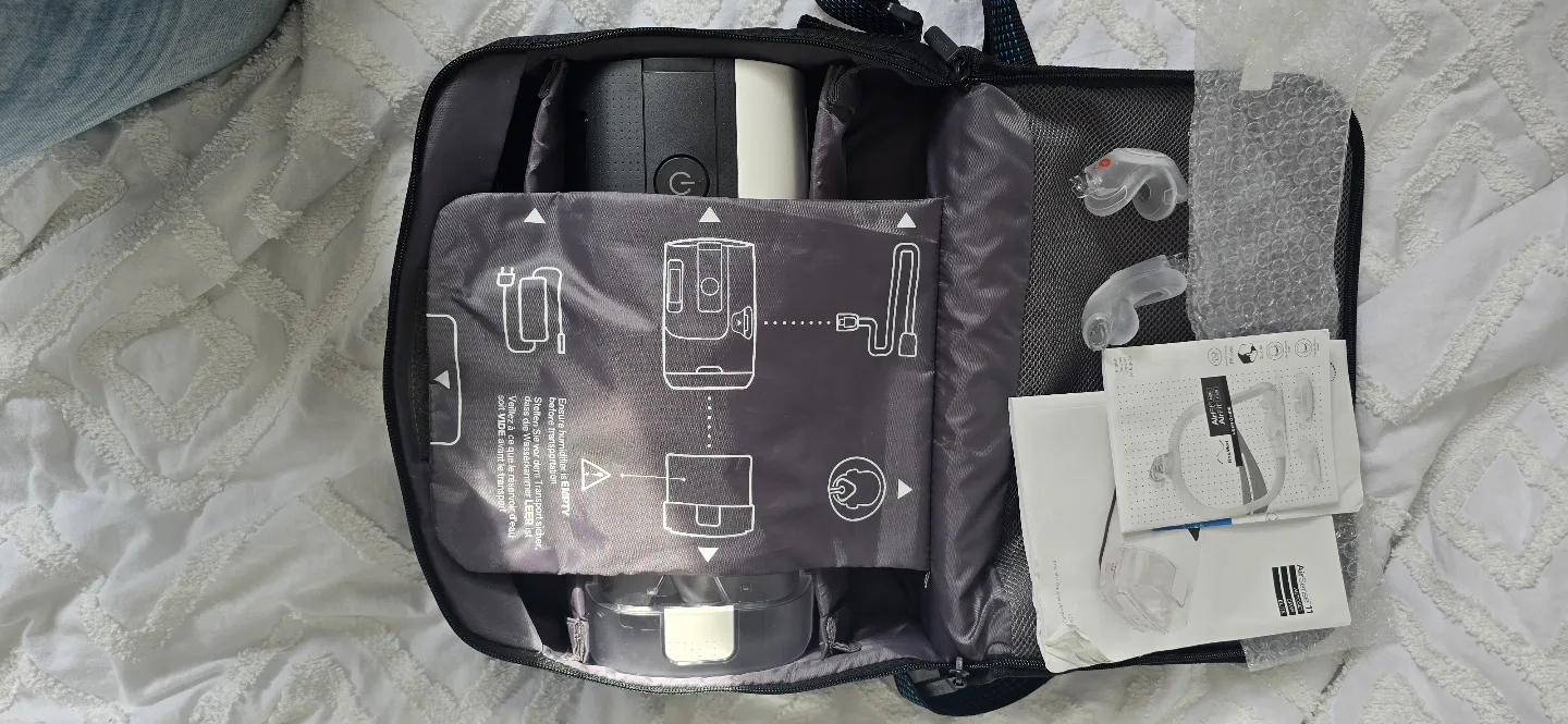ResMed Air sense 11 AutoSet CPAP Machine Travel Package image indicator(4)