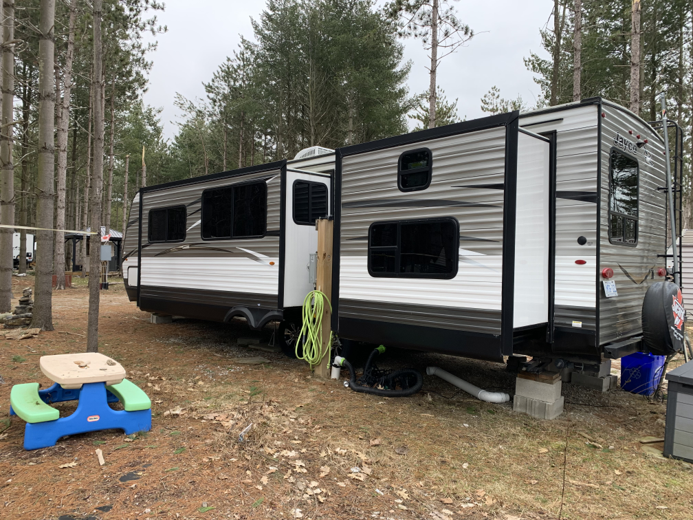 2018 Jayco Jay Flight Travel Trailer - photo 2