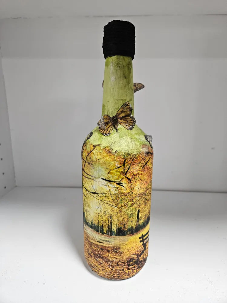 Upcycled Glass Bottle Autumn Decor image indicator(2)
