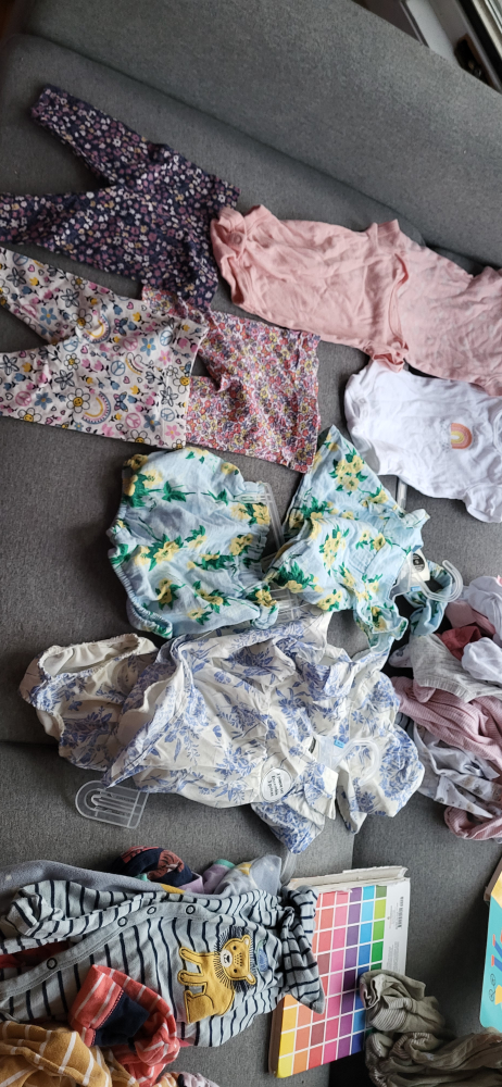 Baby Girl Clothes Bundle -0-3 Months 💚