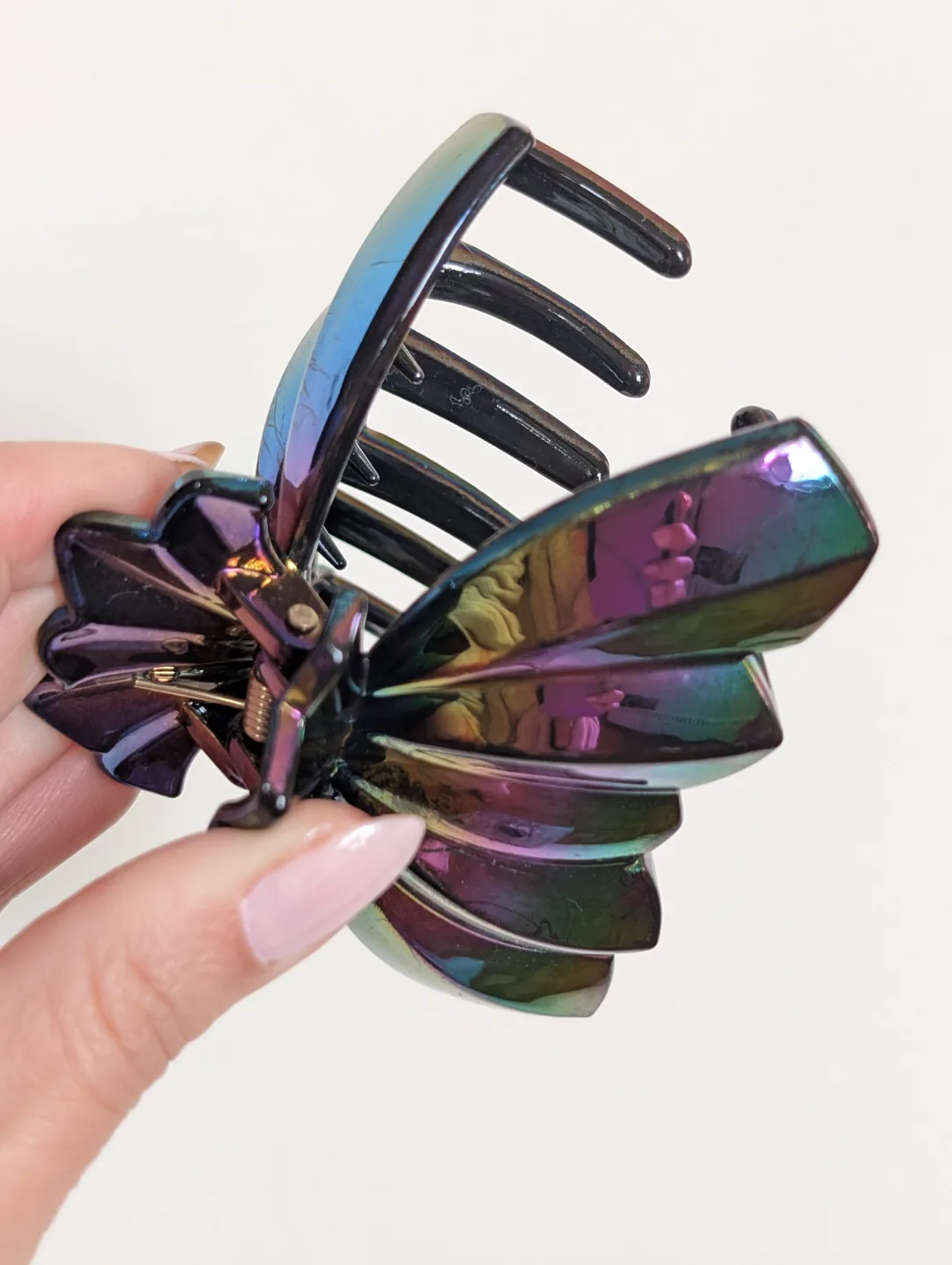 Three Hair Claw Clips - Blue, Iridescent, Silver image indicator(7)