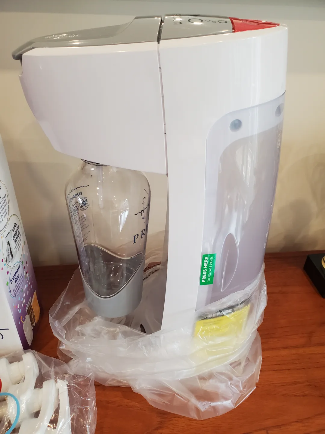 Home Beverage Maker - Brand New in Box! image indicator(4)