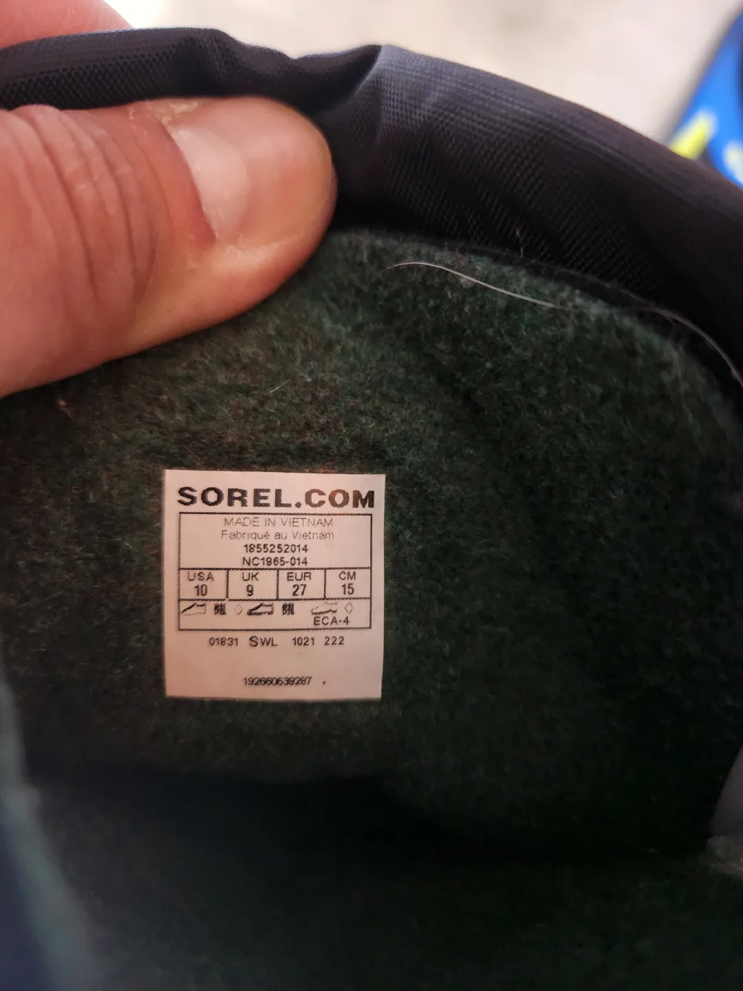 kids outgrown slightly used outdoor footwear image indicator(2)