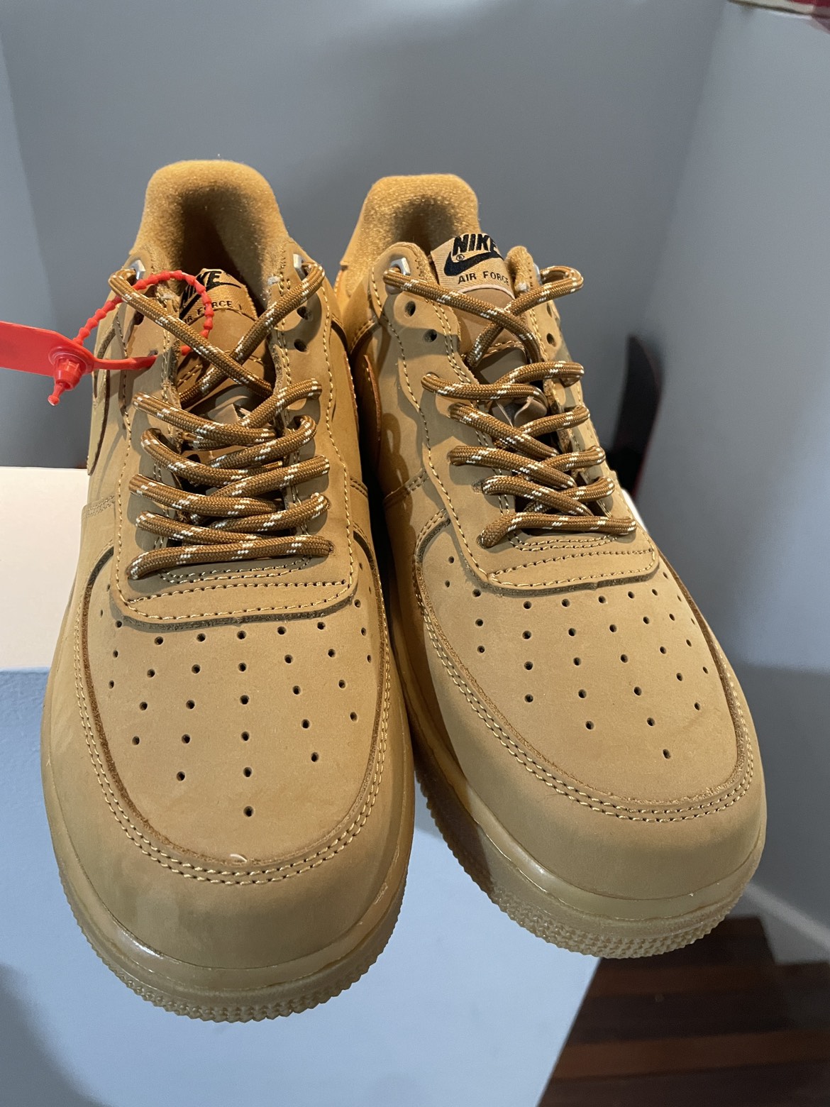 AF1