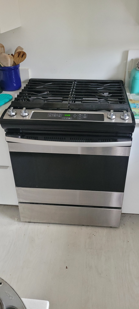 Freestanding TILLAGAD Gas Range from IKEA