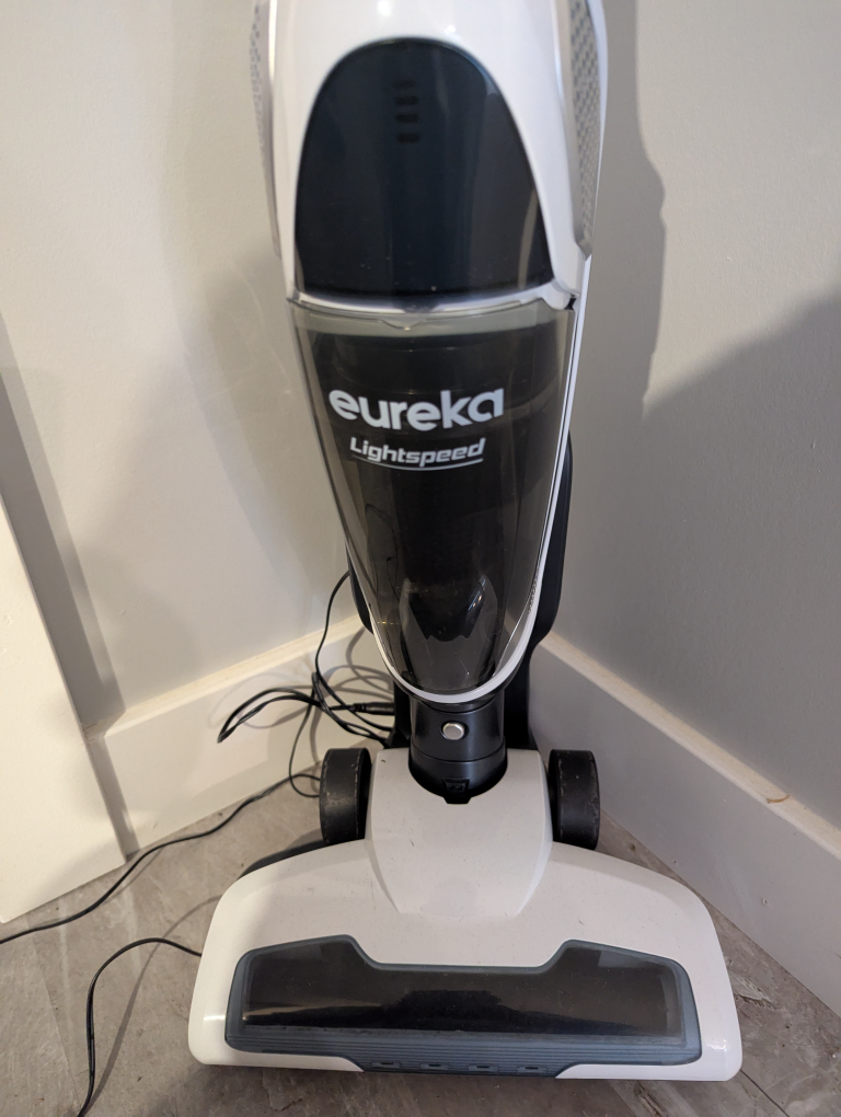 Eureka Lightspeed Cordless Stick Vacuum - photo 2