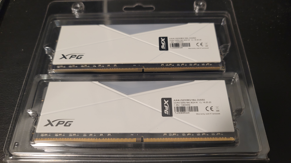 XPG AX4U32008G16A-DW50 3200MHz DDR4 RAM (2x8GB)