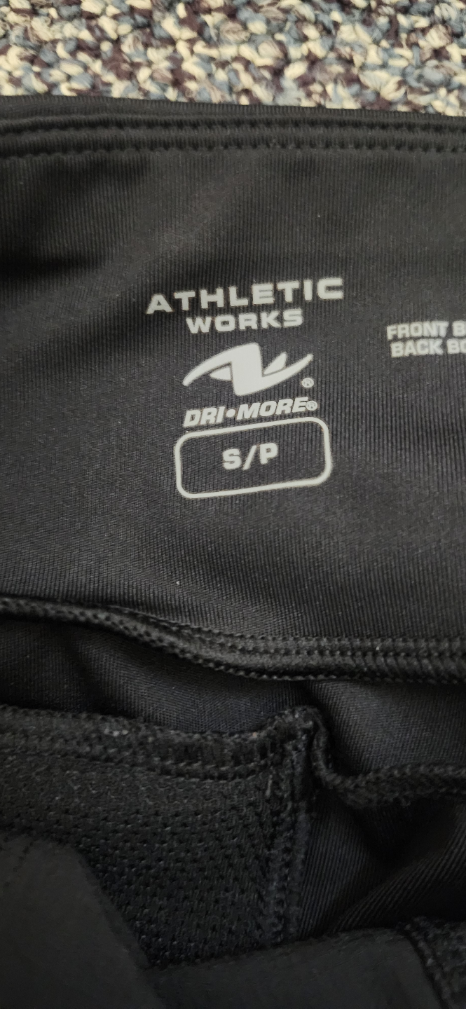 Athletic Works Dri-More Black Capri Leggings Size Small/Petite - photo 3