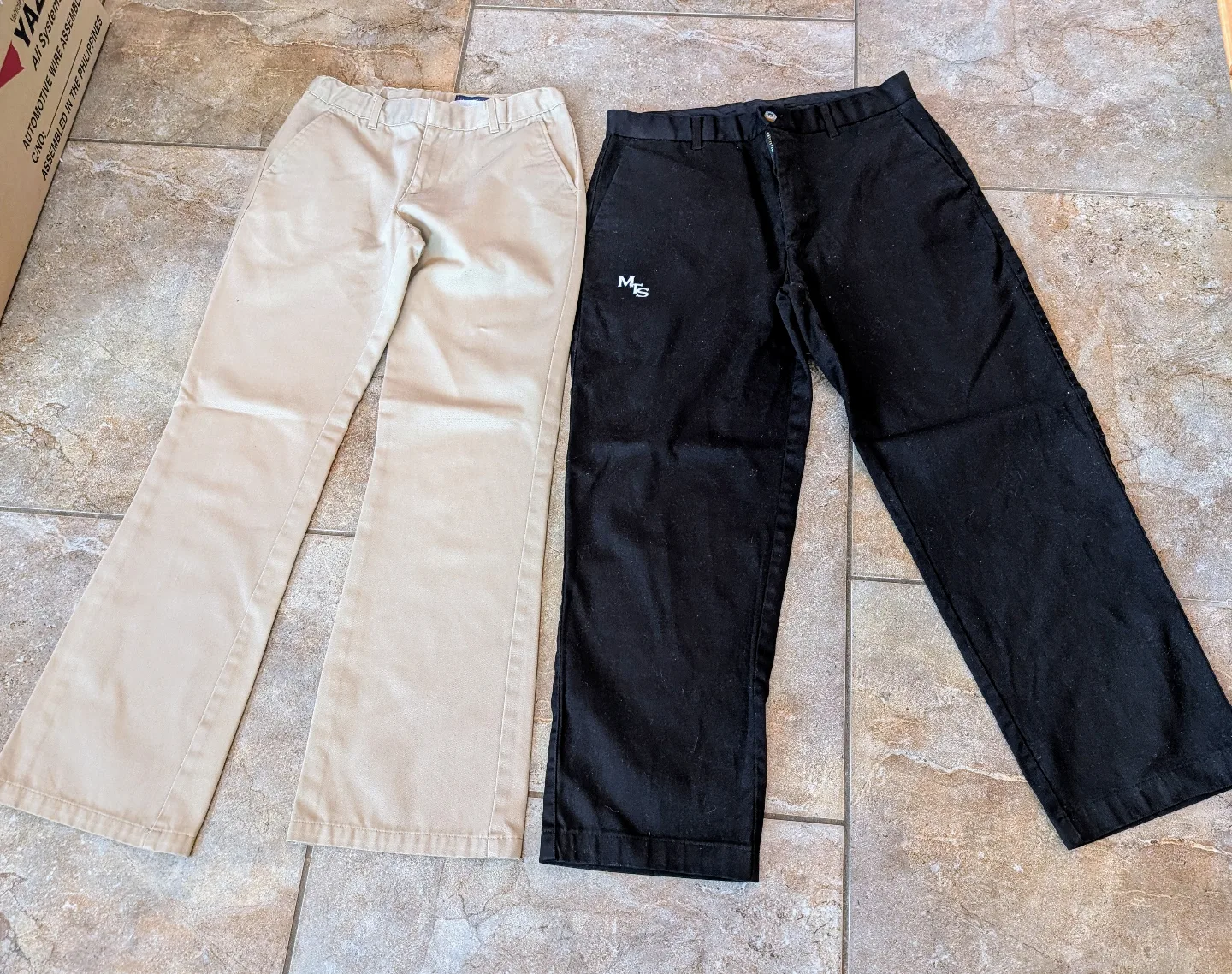 Mother Theresa High School Uniform Clothes image indicator(3)