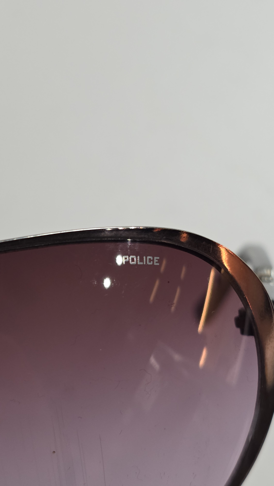 POLICE  Sunglasses - some scratches on the lenses - photo 2