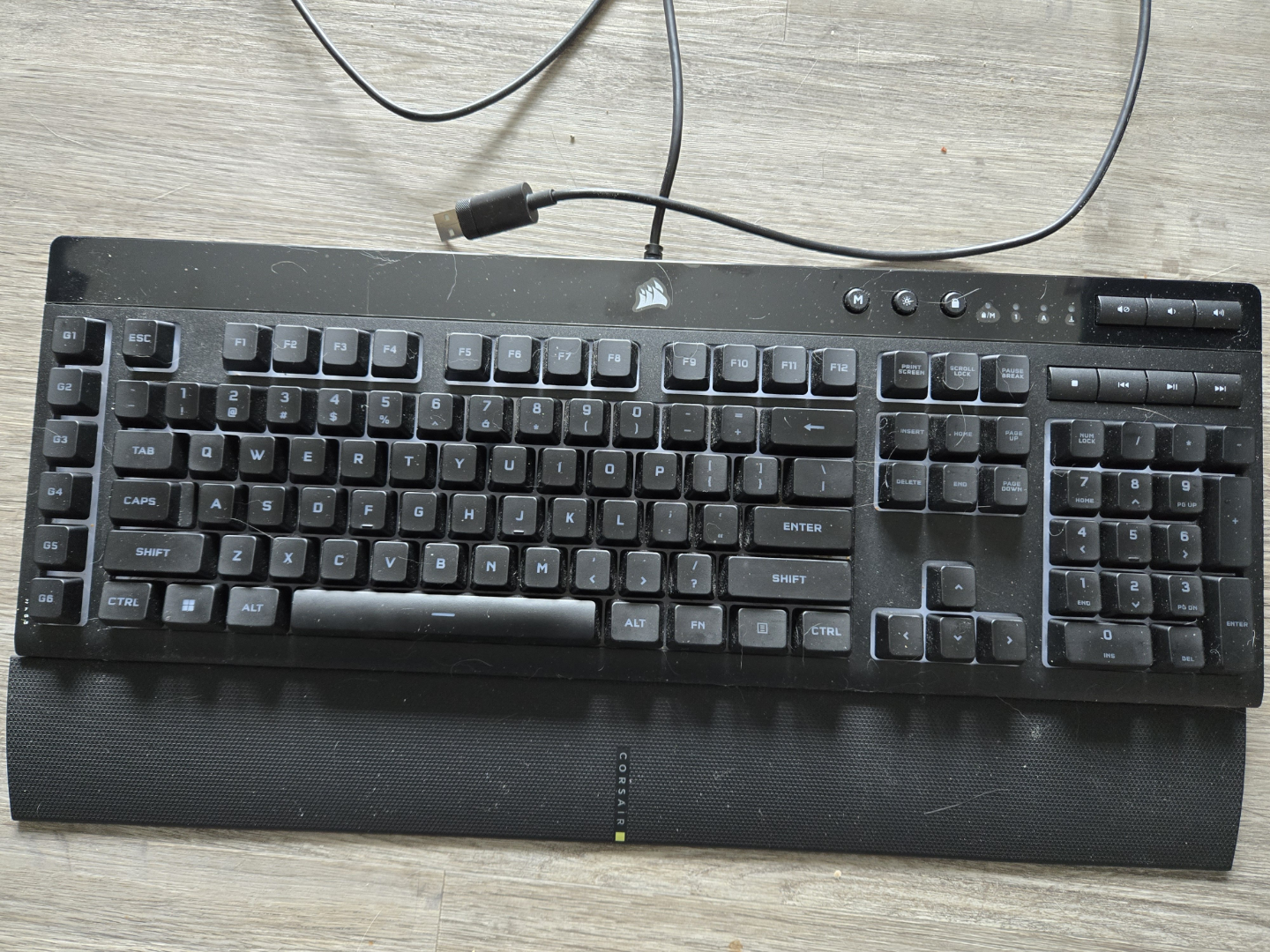 Corsair Wired Keyboard