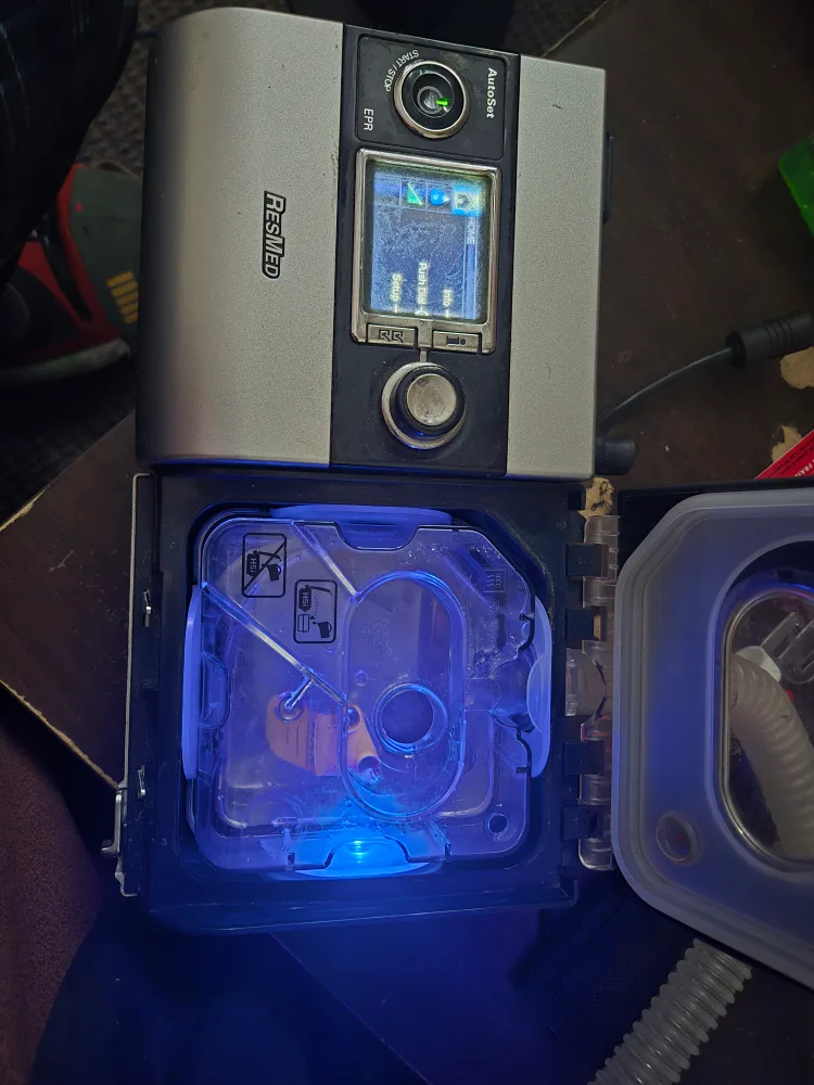 ResMed AutoSet CPAP Machine with Accessories image indicator(7)