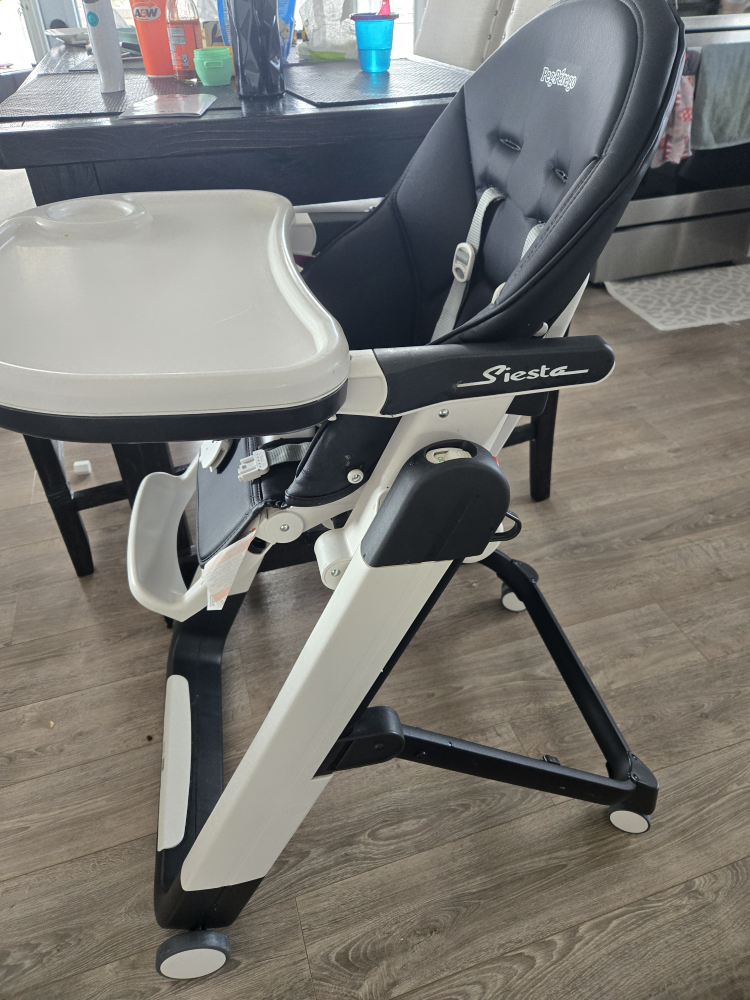 Peg Perego Siesta High Chair - Black - photo 2