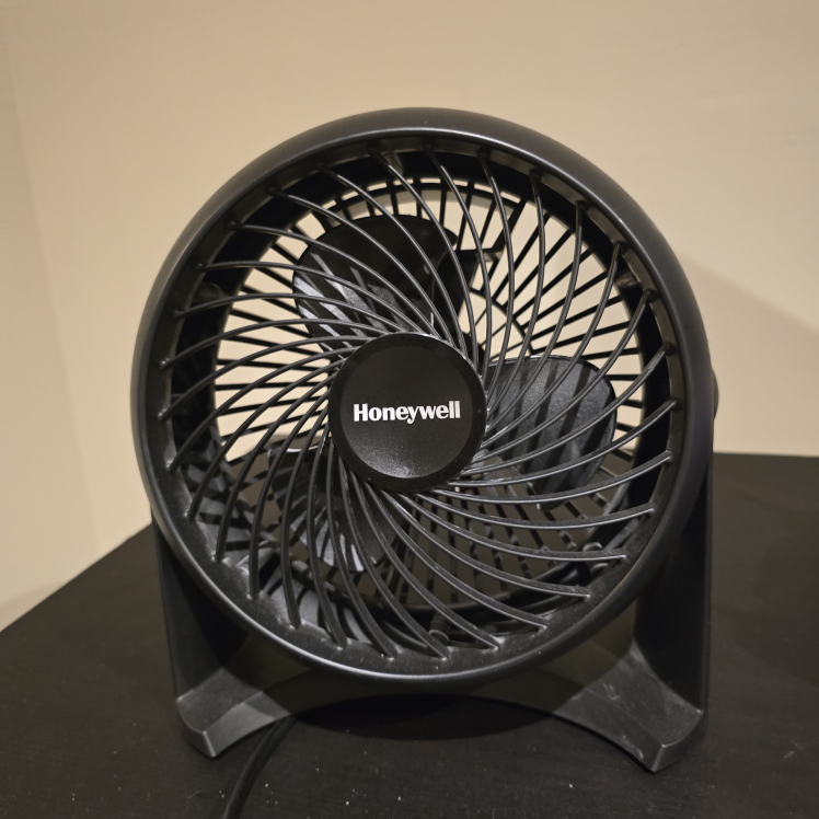 Honeywell Small Personal Fan