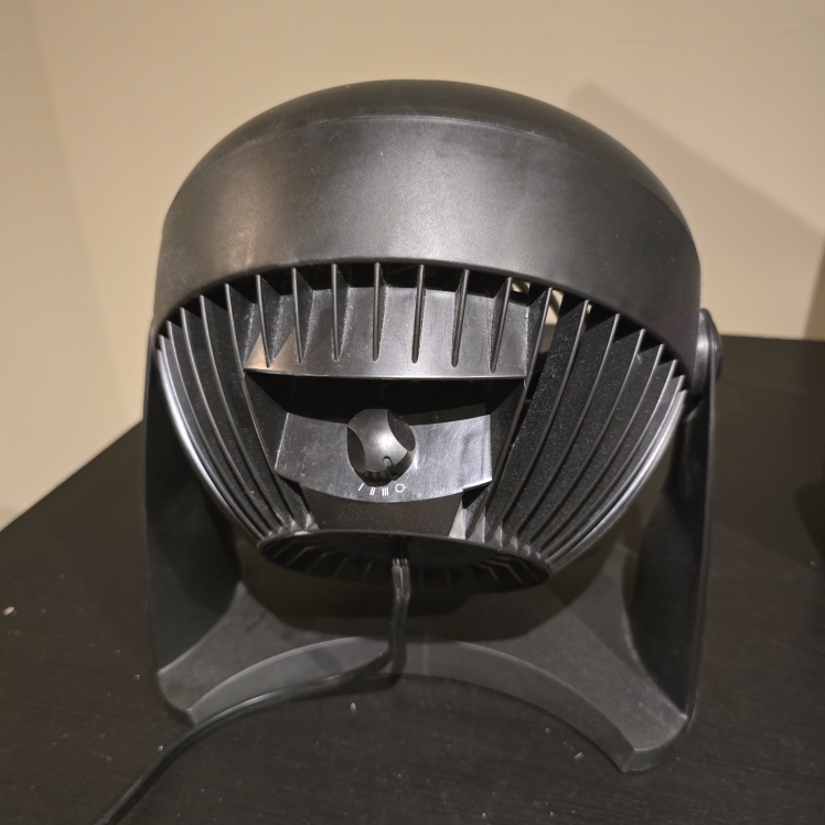 Honeywell Small Personal Fan - photo 2