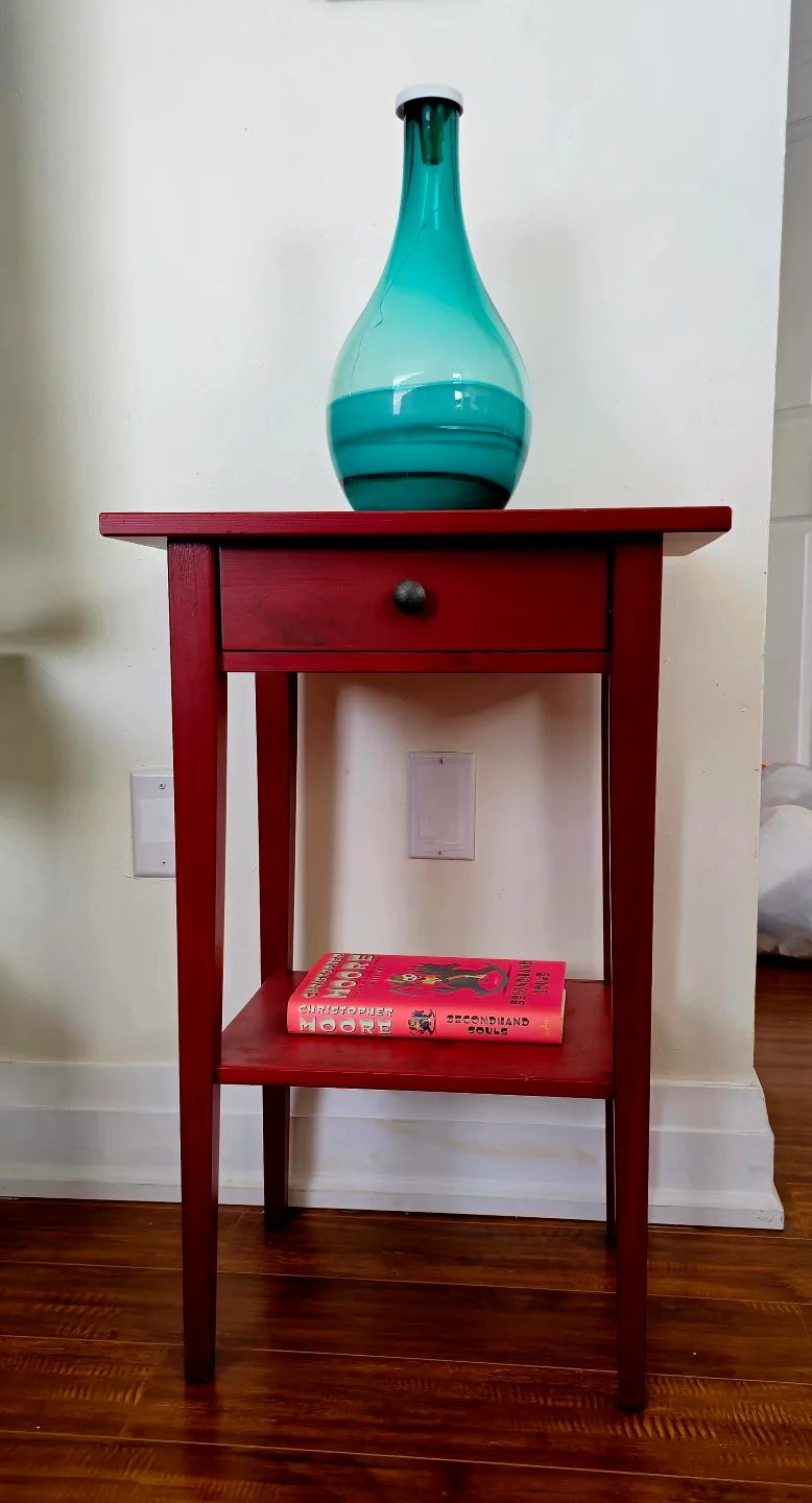 HEMNES nightstand 46x35 cm (181/8x133/4 thumbnail