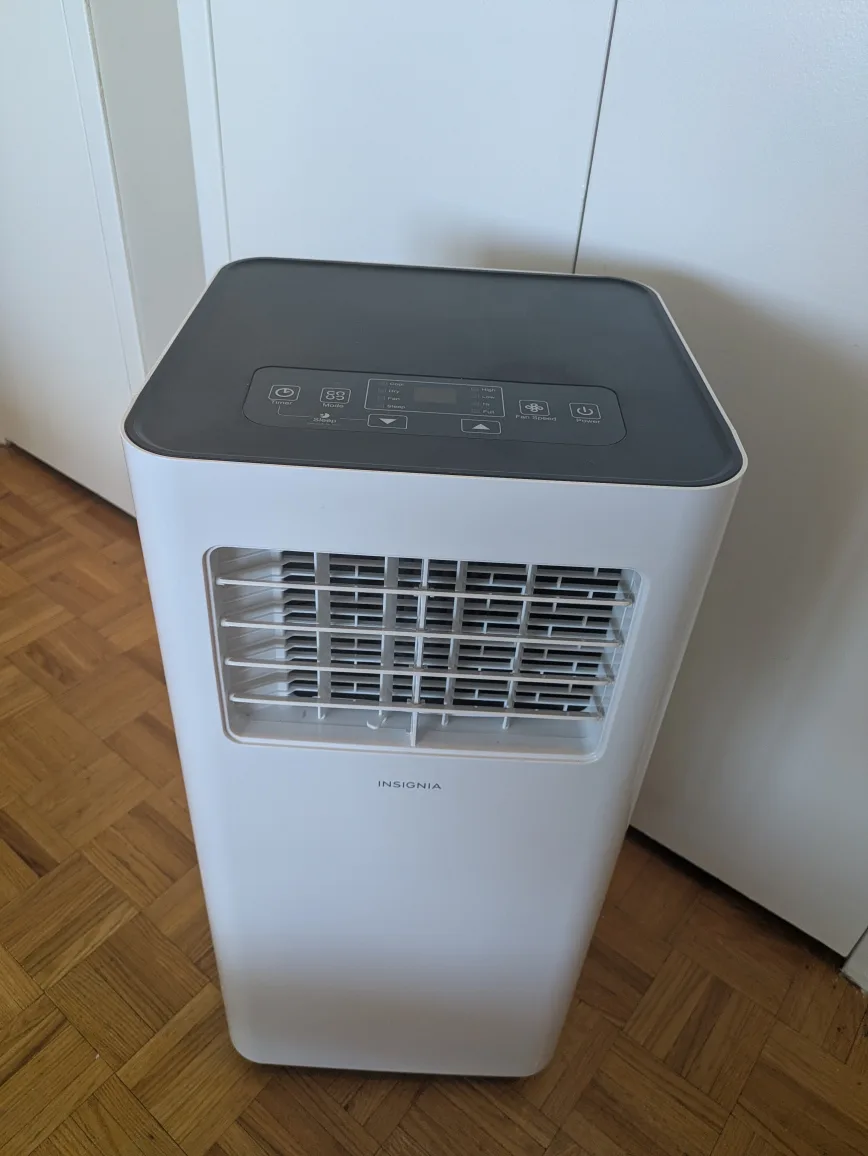 Insignia 3-in-1 Portable Air Conditioner 10000 BTU thumbnail