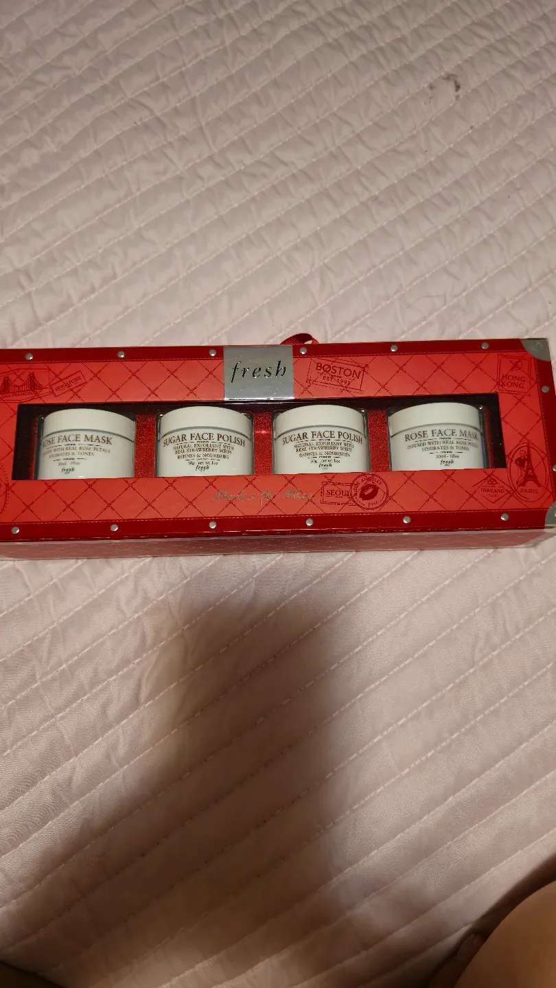 Fresh Masks (limited  edition) image indicator(2)