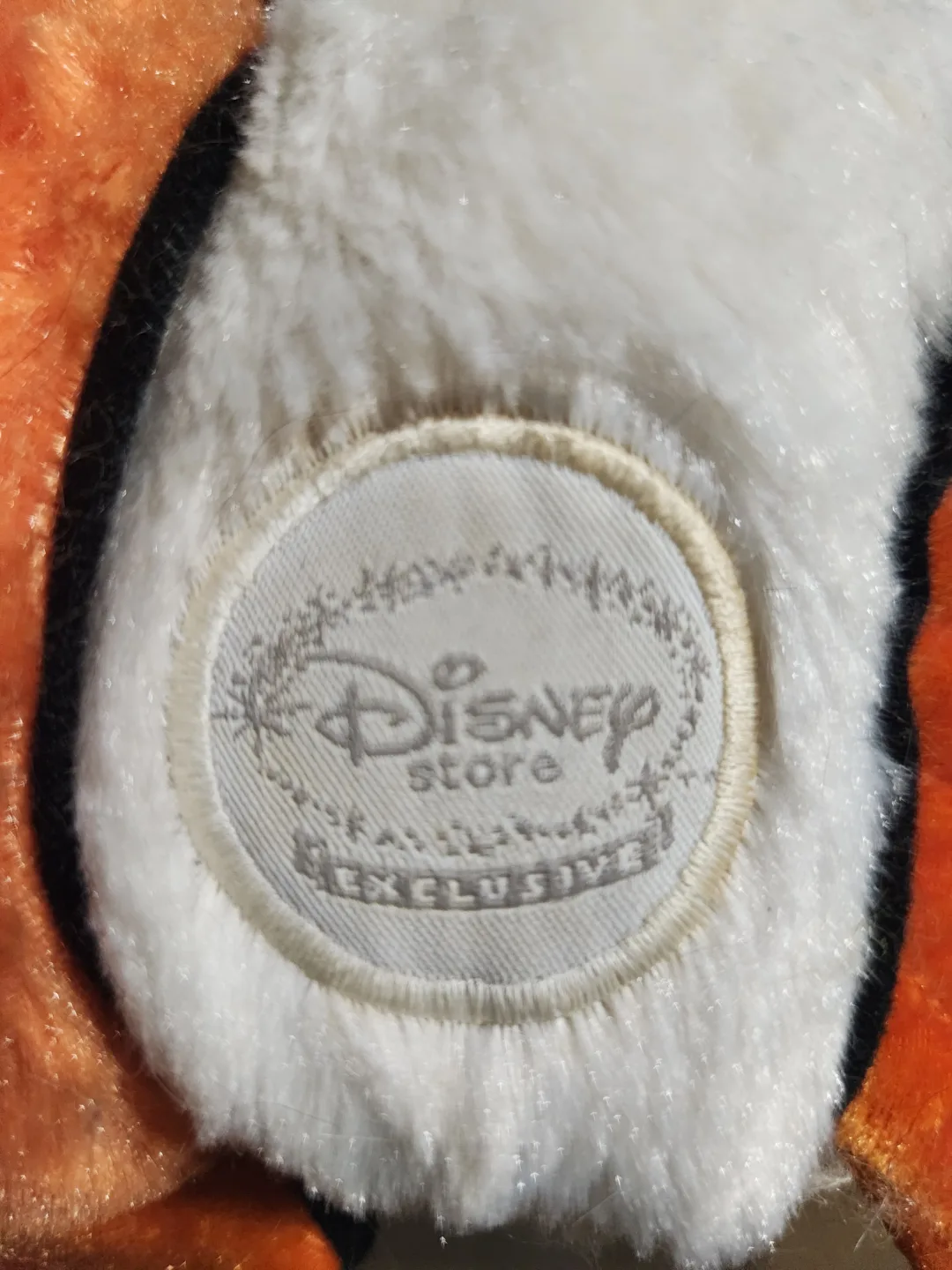 Disney Store Exclusive Nemo Plush image indicator(3)