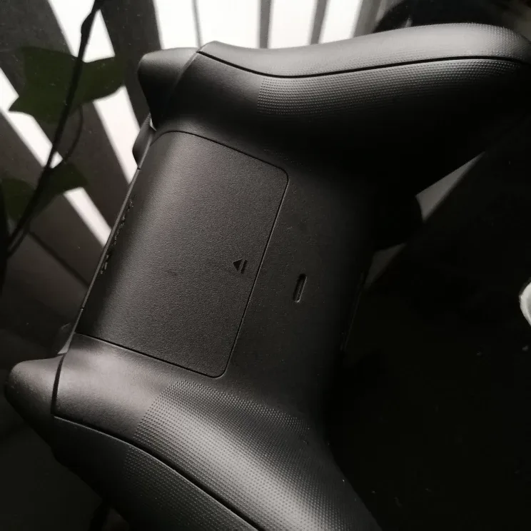 Xbox Wireless Controller image indicator(2)