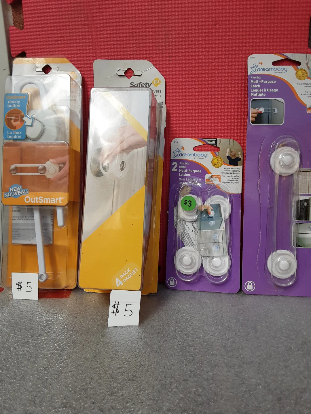 Childproofing Safety Locks - Bundle of 4 thumbnail