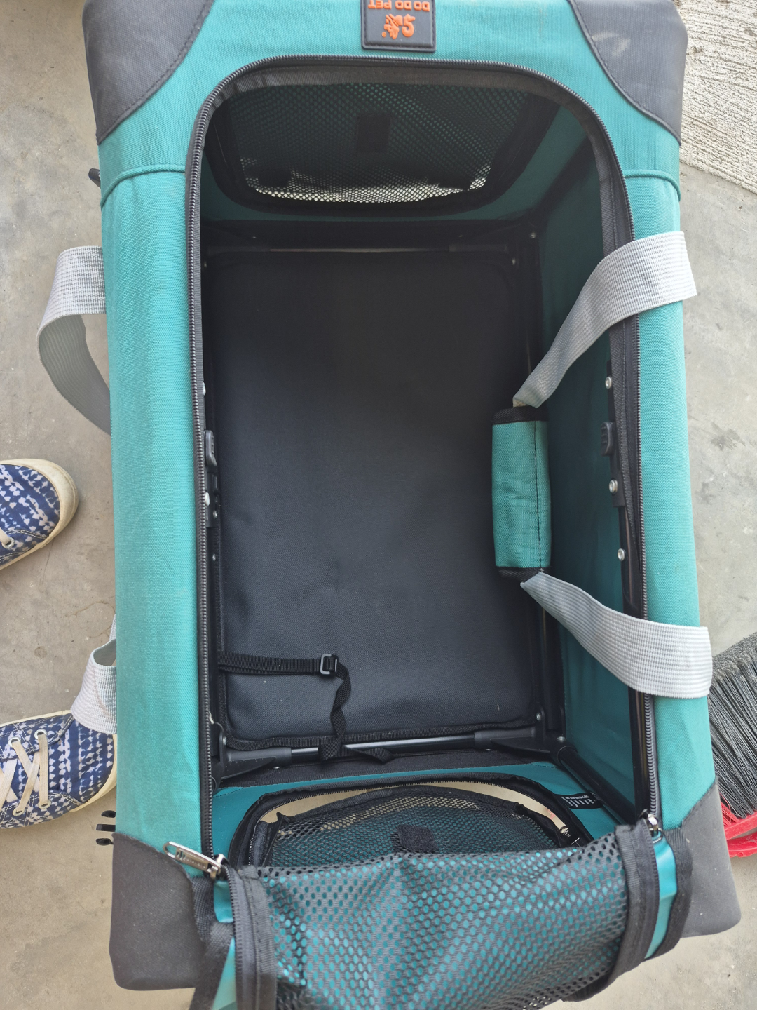 Rolling Pet Carrier - Teal - photo 3