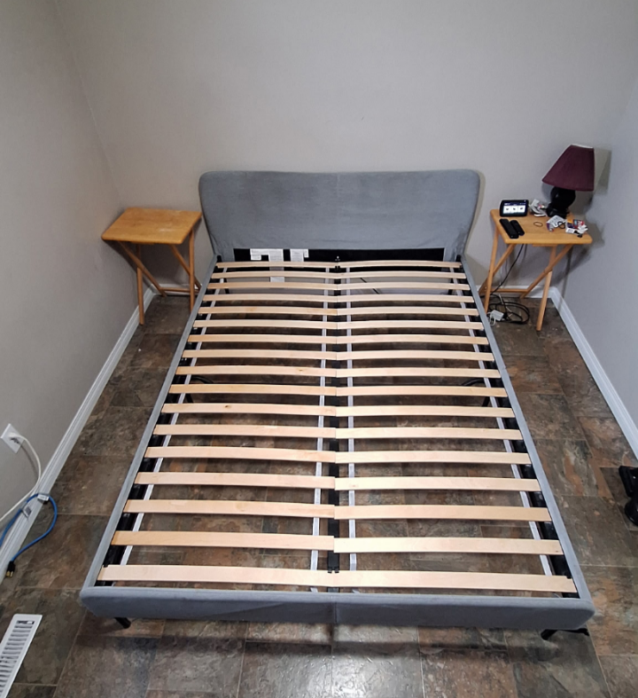 Queen Size Upholstered Platform Bed Frame - photo 2