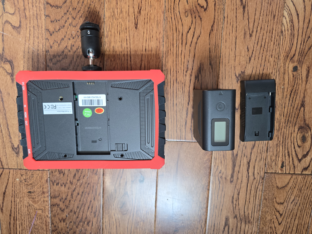 Liliput A7S On-Camera Monitor Kit - photo 2